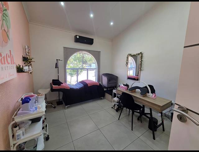 19M² OFFICE TO LET IN VANDERBIJLPARK SW 5
